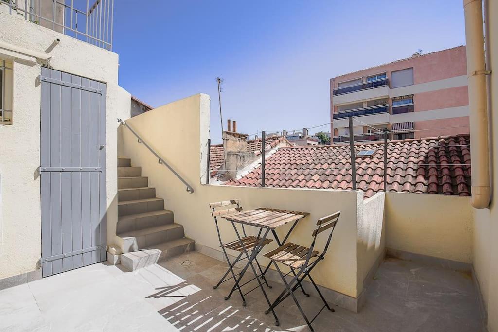 Endoume, Charmant T2 Au Calme, Terrasse, 13007 Marseille Bagian luar foto
